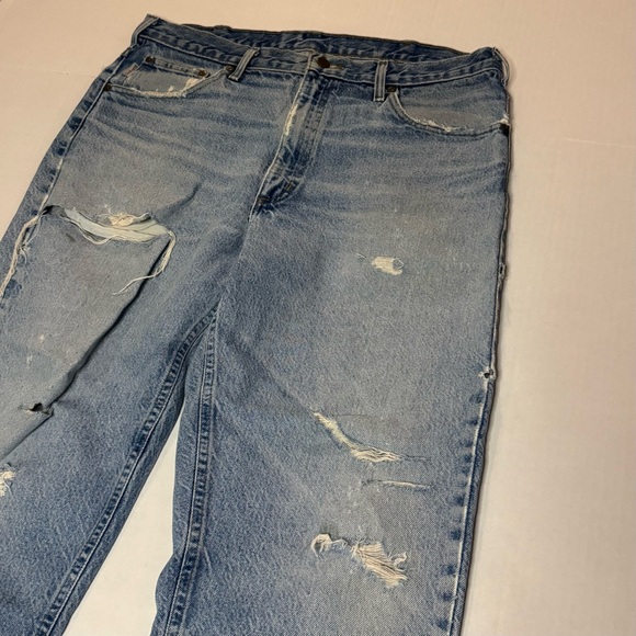 CARHARTT MEN’S SLIM FIT TAPERED LEGS LIGHT WASHED DISTRESSED JEANS - Picture 4 of 10